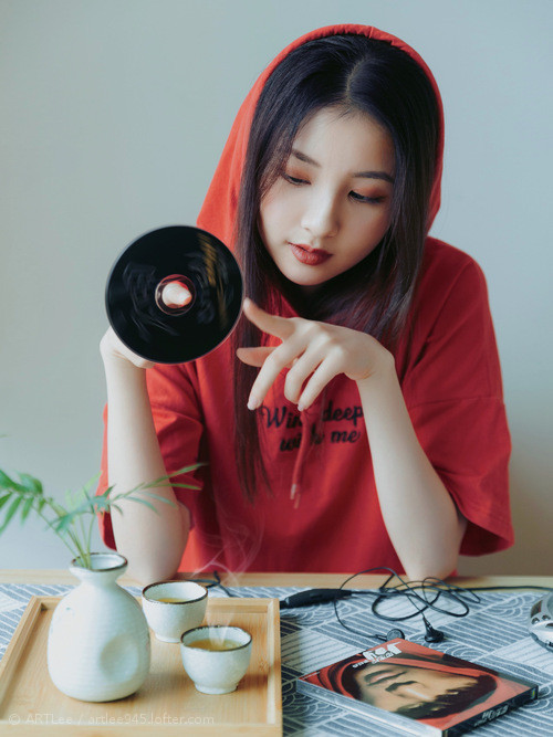 “阿仙奴与热刺：香港赛场上的终极对决”